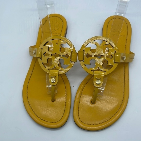 Tory Burch Yellow Leather T strap miller thong sandals 7 - Picture 1 of 9